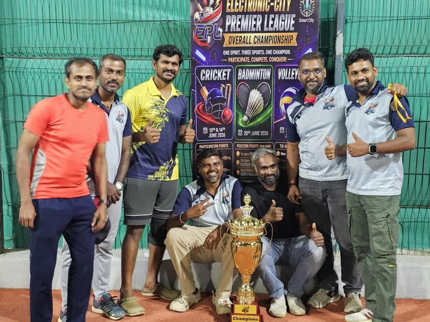 EPL Organising Committee with overall champions trophy